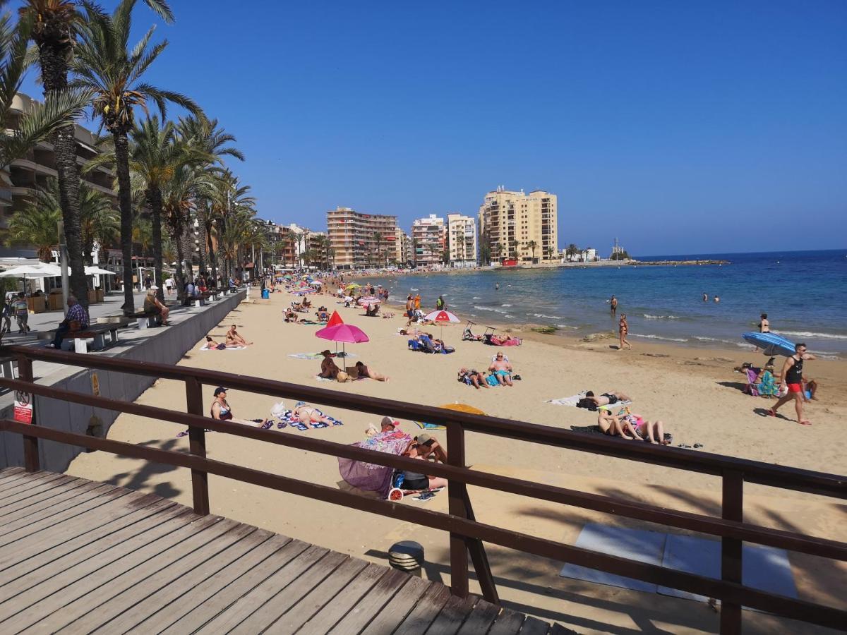 Del Mar 1 Deluxe Apartment Torrevieja Centrum Luaran gambar