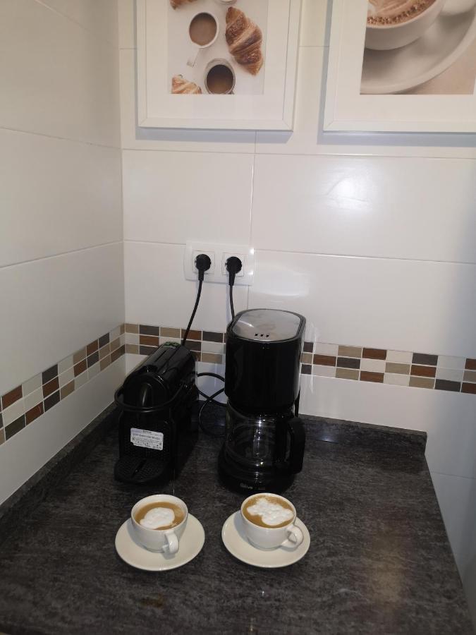 Del Mar 1 Deluxe Apartment Torrevieja Centrum Luaran gambar