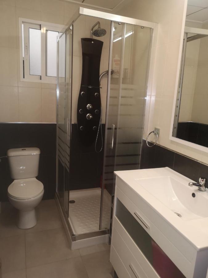 Del Mar 1 Deluxe Apartment Torrevieja Centrum Luaran gambar